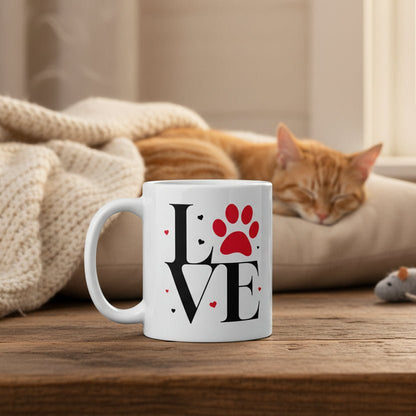 LOVE Pfote – stylisches Tierliebe Motiv mit rotem Pfotenabdruck, Geschenk für Hunde - & Katzenliebhaber - Tassencat