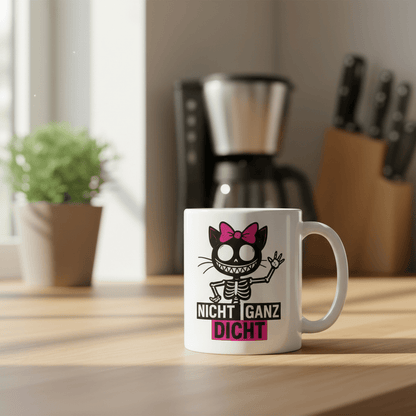 Nicht ganz dicht – Lustige Skelett Katze mit Schleife, schwarzer Humor Geschenk - Tassencat